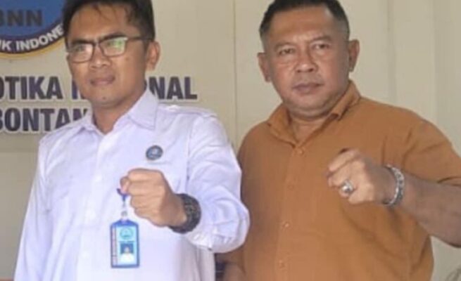 Eko Satrya, Ketua DPC MASATA Kota Bontang bersama Kepala BNN Kota Bontang, Lulyana Rahmadani, S.Pd, M.Tr.AP