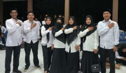 Beberapa Petugas KPPS Kelurahan Guntung Yang Telah Dilantik (Istimewa)