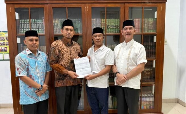 H.Aminullah Siagian Terima Mandat Forum Alumni UINSU Jabodetabek, Usung Sinergi Pemajuan Almamater